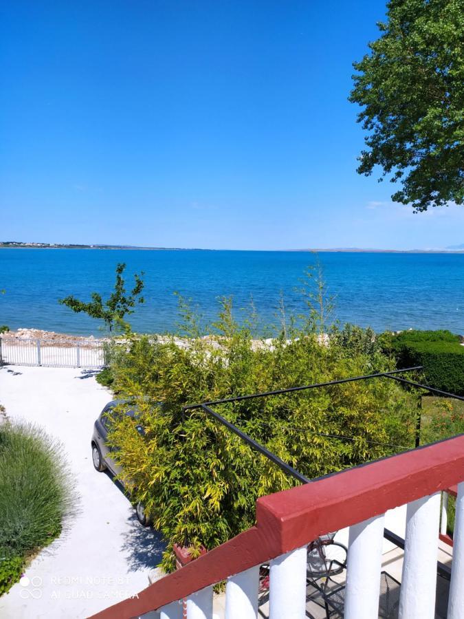 Apartman Joy Nin Exterior foto